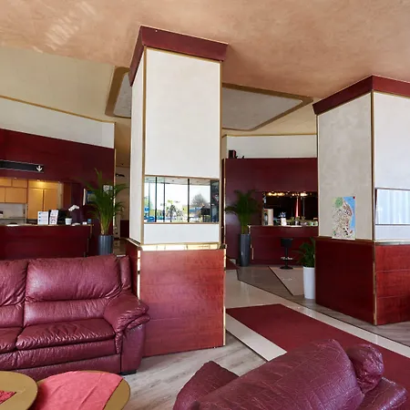 أتلانتك فندق أرونا