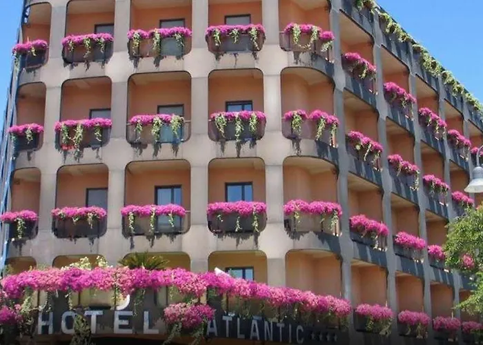 Atlantic Szálloda Arona